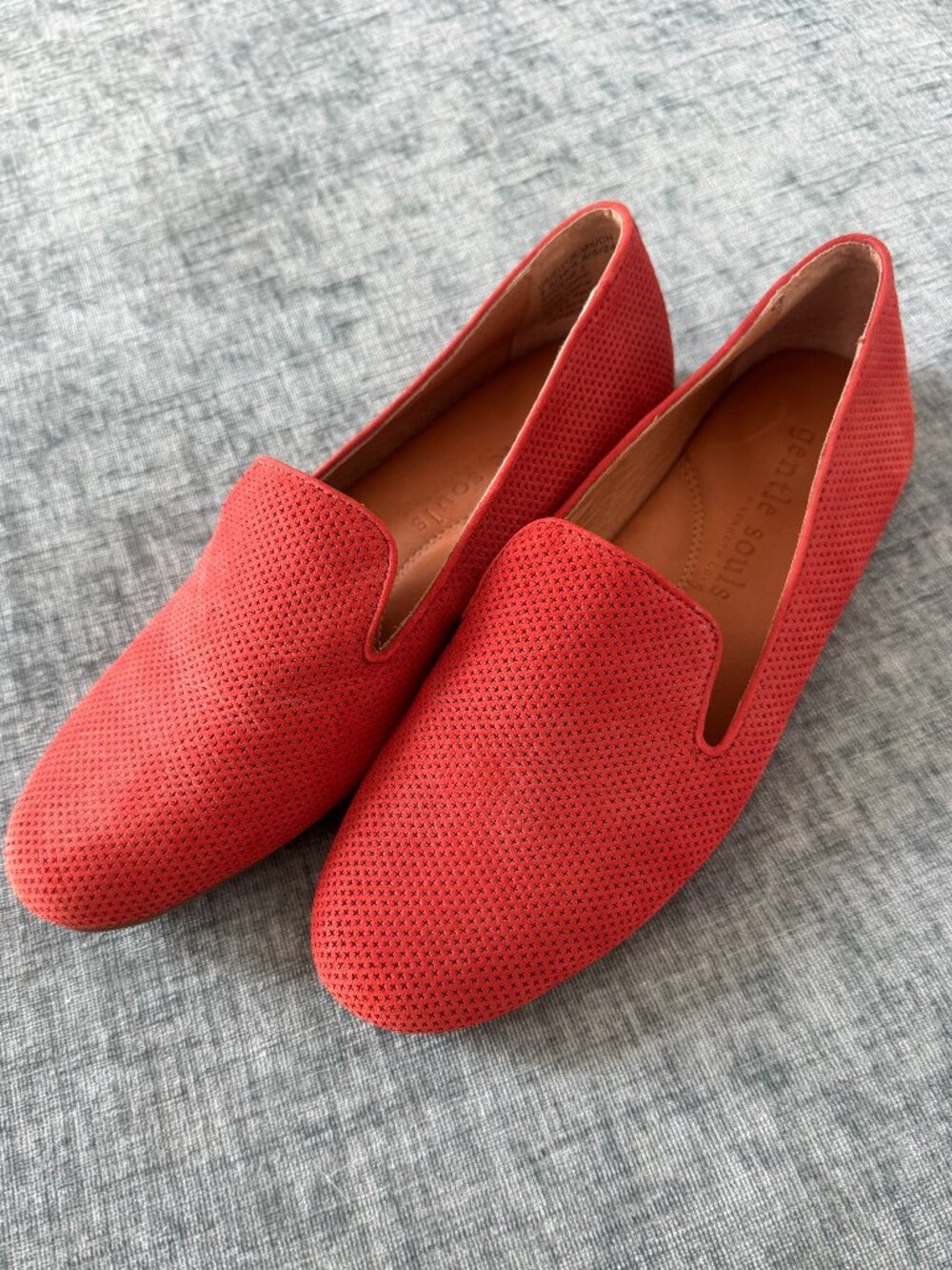 Gentle Souls by Kenneth Cole Loafers Red Orange Womens Size 7.5
